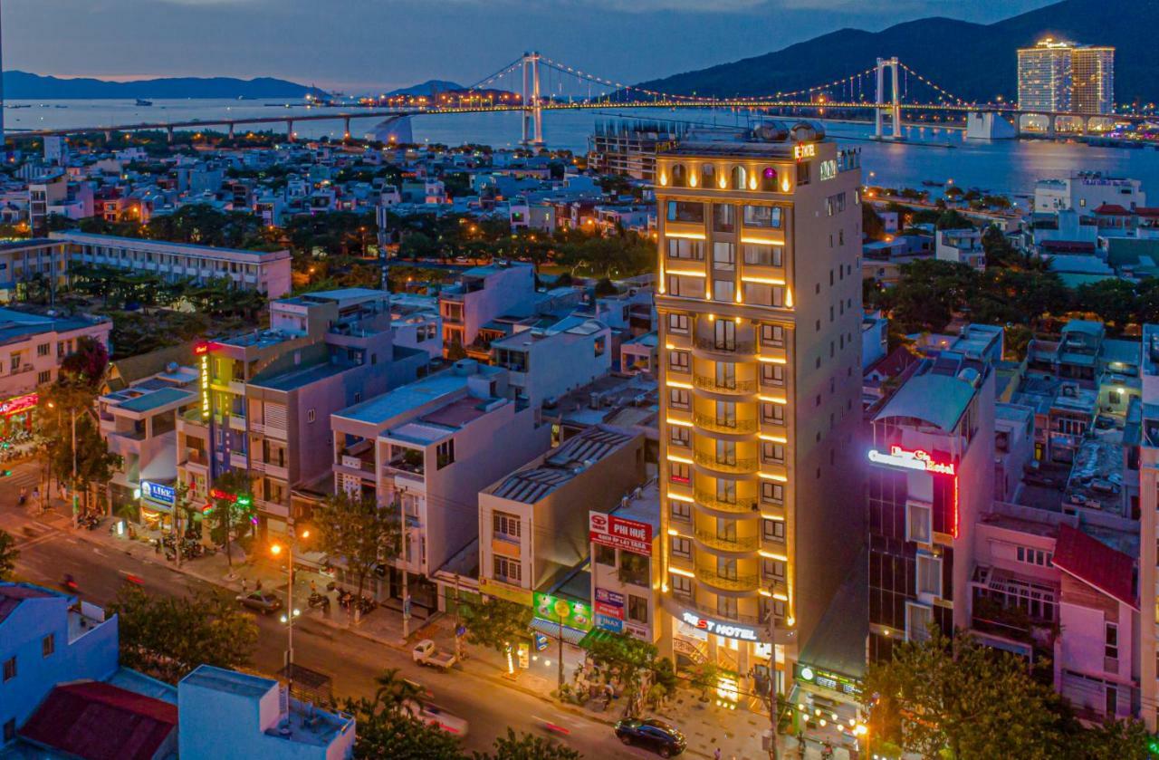 Rest Hotel & Apartment Da Nang Esterno foto